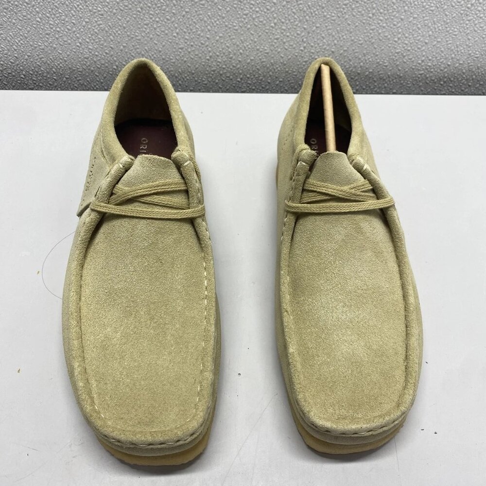 NEW CLARKS Originals Wallabee Chukka Boots – Men’s Size 9 – Maple Suede